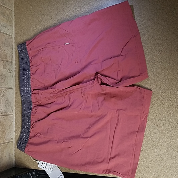 Vuori Shorts Vuori Men Shorts Nwt Saltwater Red Size Large Poshmark